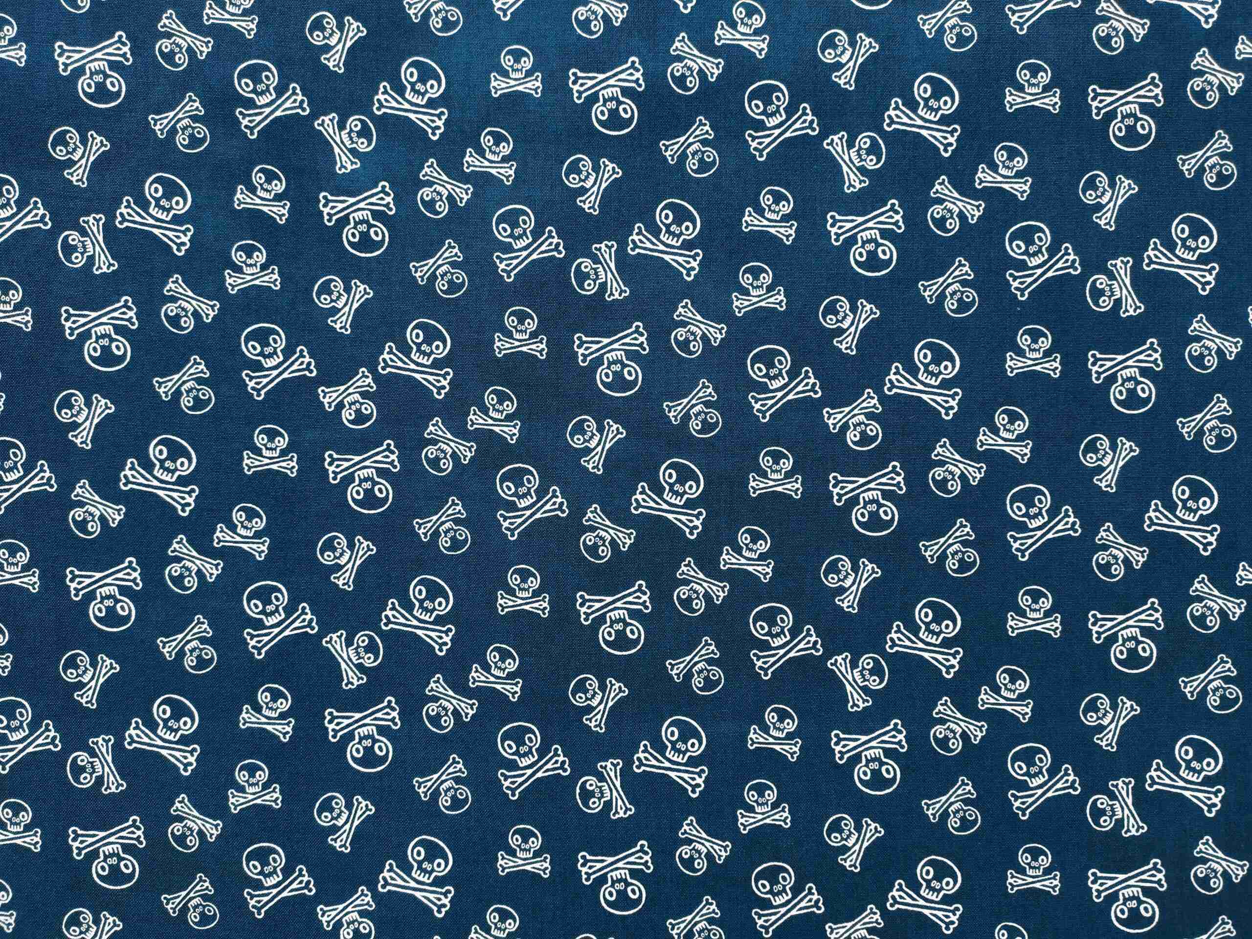 Tela Calaveras Piratas