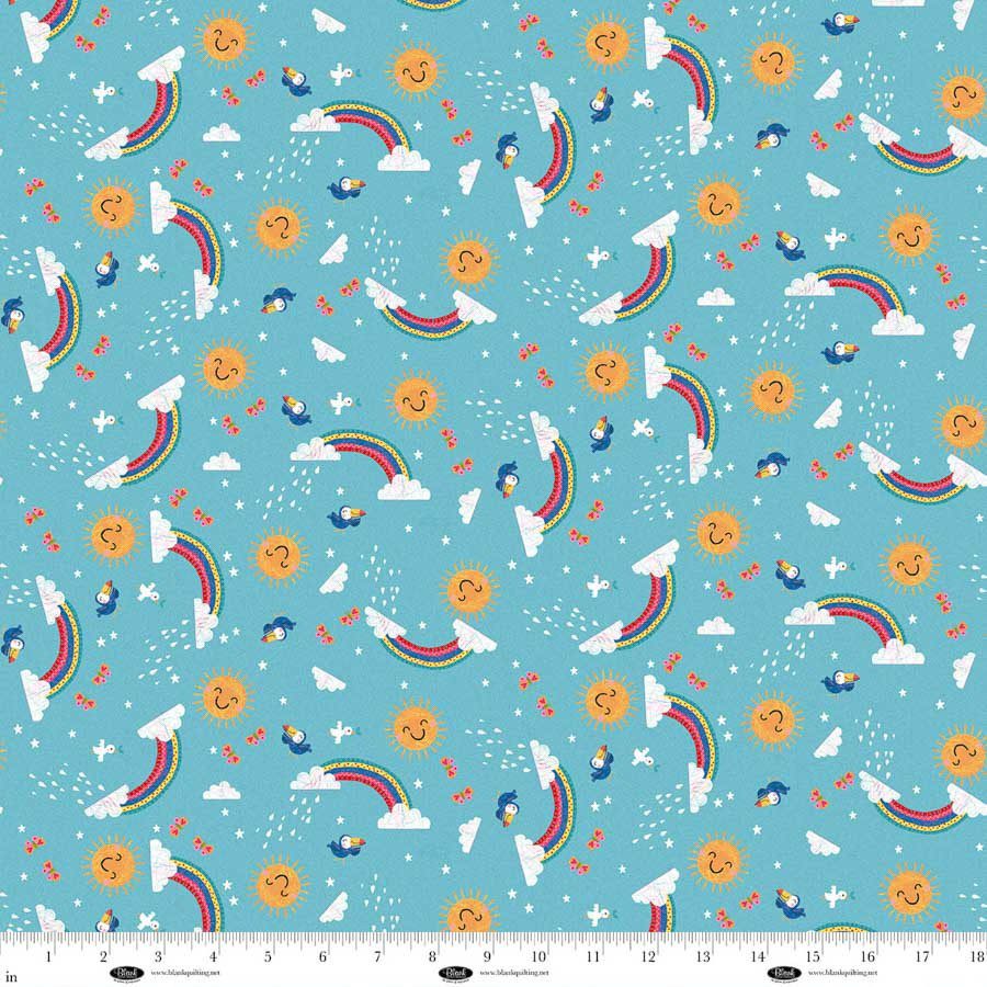 Tela de algodón azul cielo con estampado infantil de arcoíris, soles y nubes Noah and Friends.