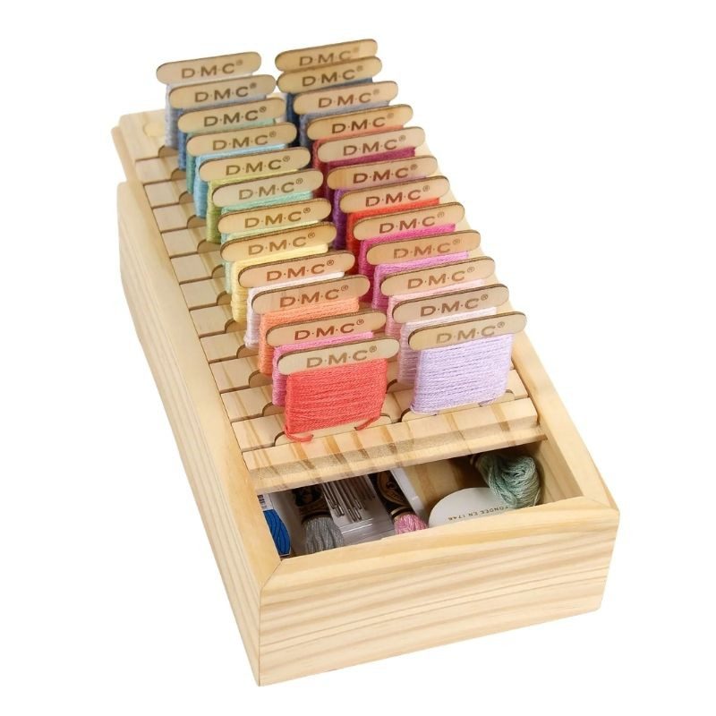 Caja con 24 Tarjetas de Madera DMC - Imagen 2