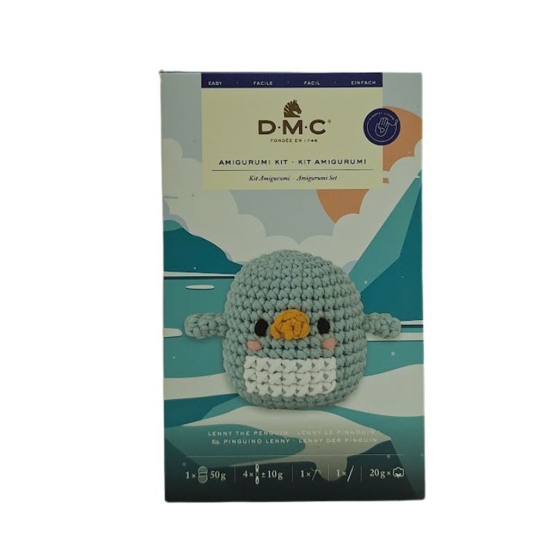 Kit para tejer a ganchillo el Pingüino Lenny de la colección Mini Amigurumi de la marca DMC.